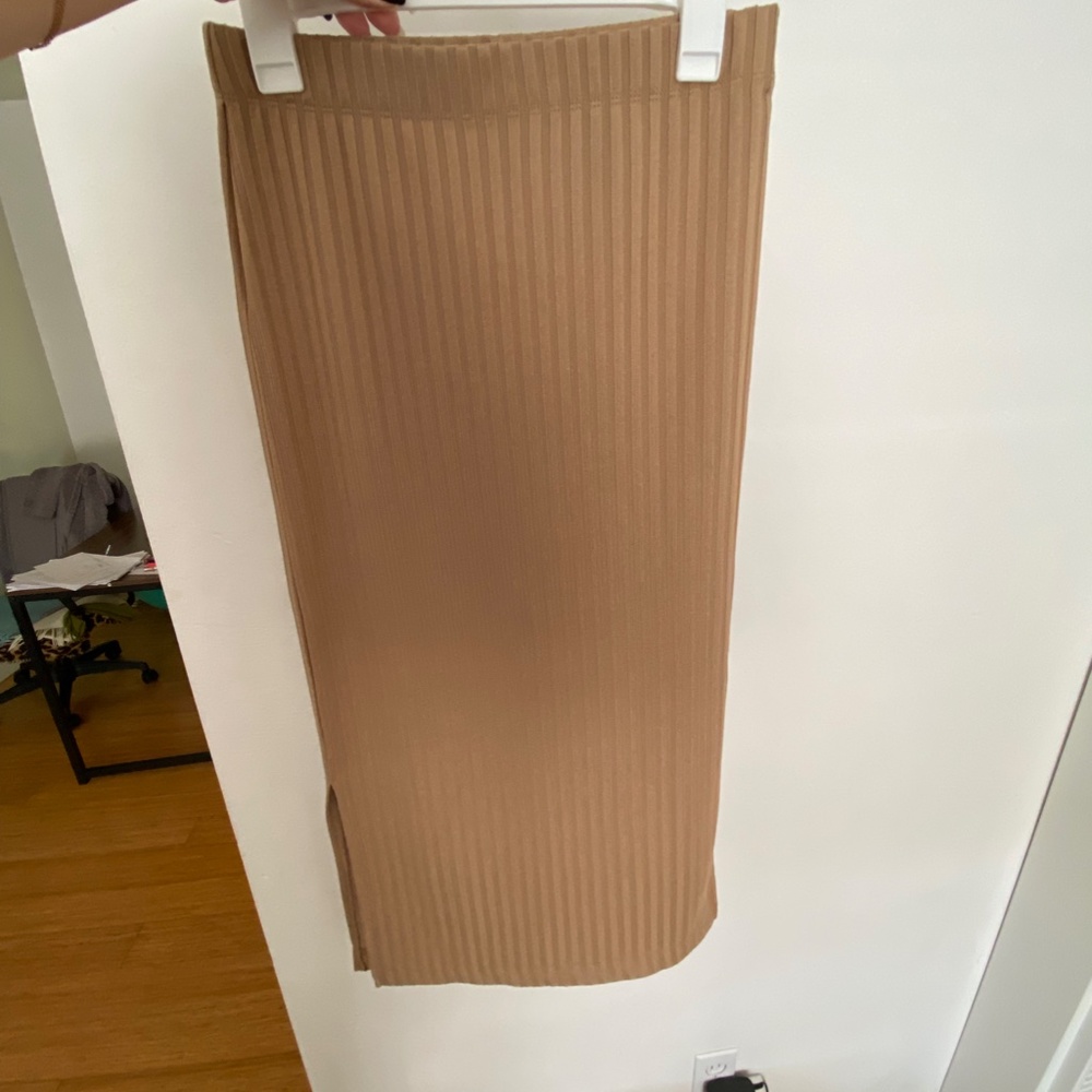Pencil midi skirt